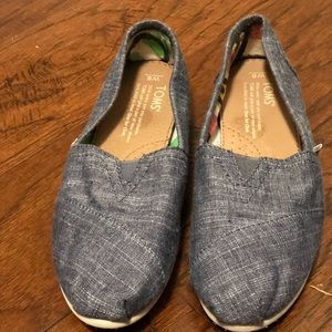 TOMS chambray 6M